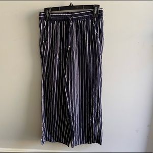 Jcrew wide leg cropped pants, size XXS, navy and white stripes